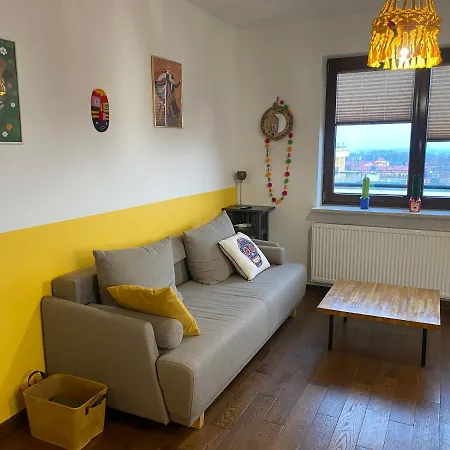 Sunny Life Apartment *